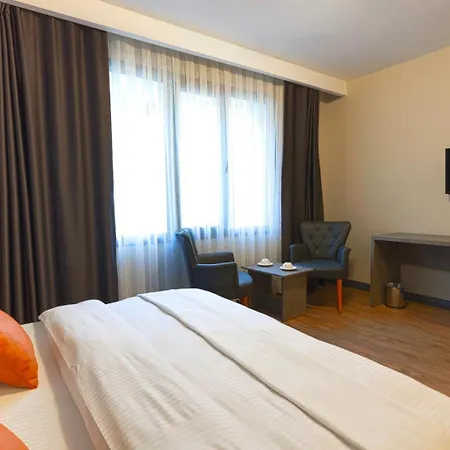 Hotel Grandroyal